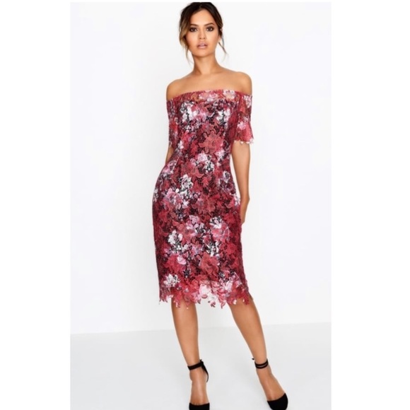 Pink Lace Dress - Picture 4 of 5